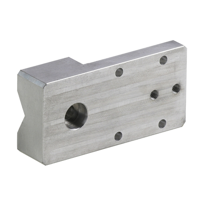 Metal Broşlama Hassas İşlenmiş Parçalar Gravür Kovar CNC Mekanik Bileşenler